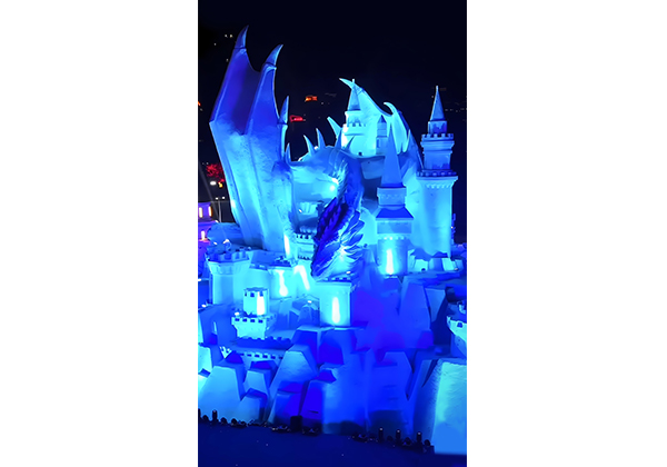 大剧院雪龙